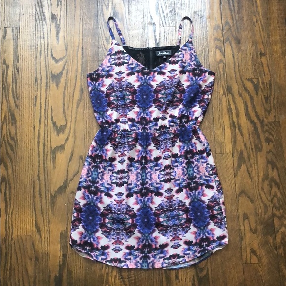 Sam Edelman Dresses & Skirts - Sam Edelman Geometric tie dye lace back Dress